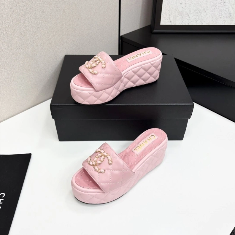 NewStyle Chxnxl Sandals 120386