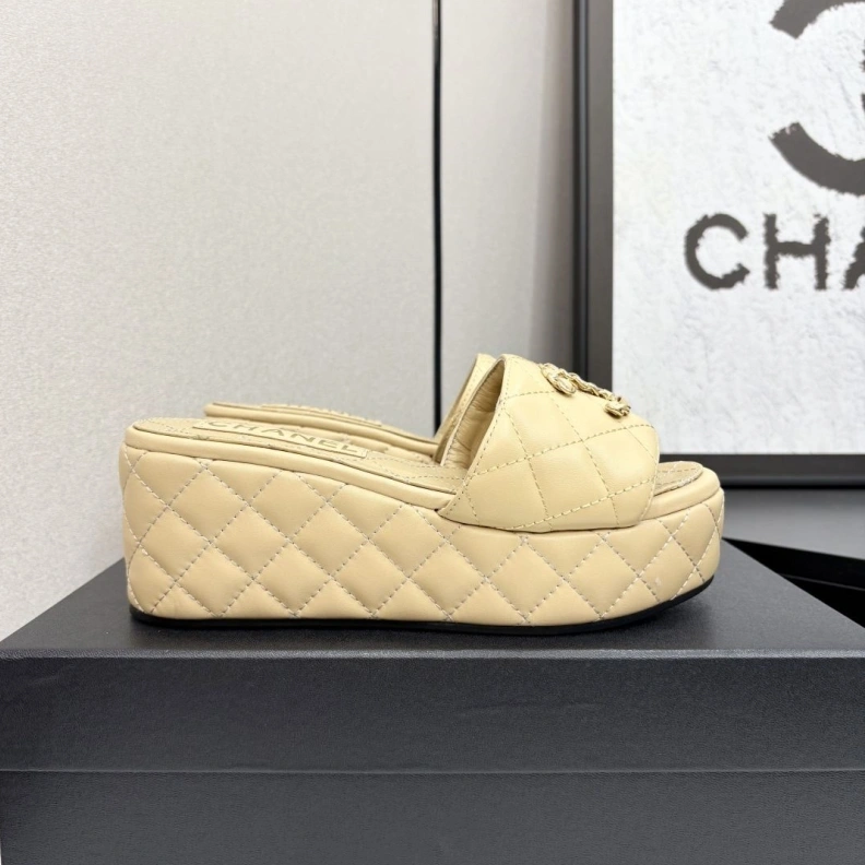 Minimalist Chxnxl Sandals 120389