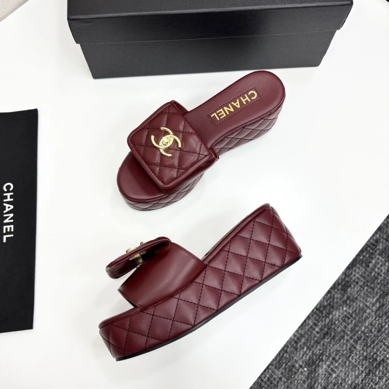 Durable Chxnxl Sandals 120395