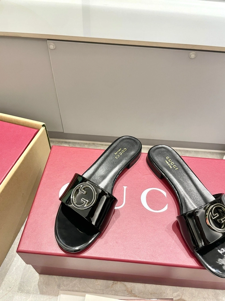 Gxccx Slippers ModernLook 157397