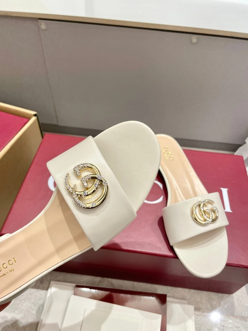 Gxccx Slippers Stylish 157378
