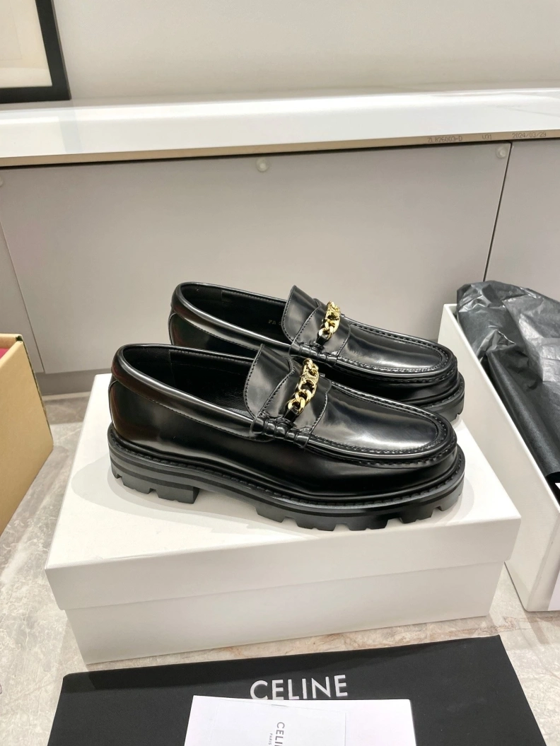 UrbanStyle Cxlxne Leather Shoes 116142