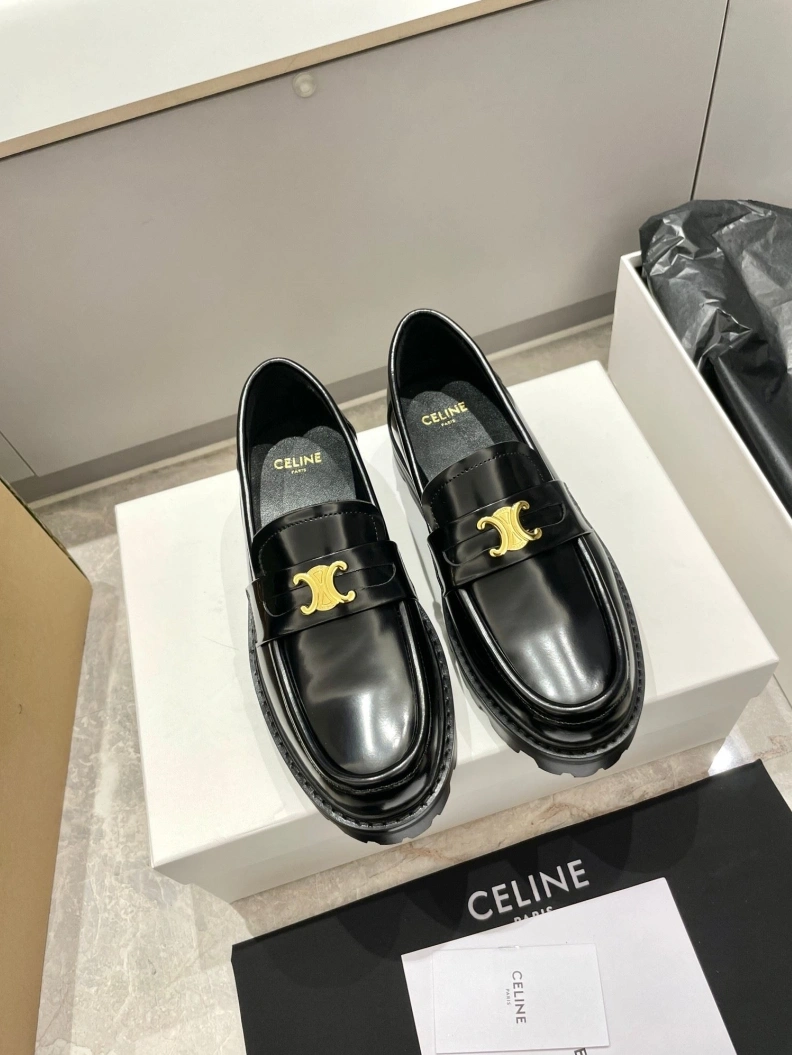 Compact Cxlxne Leather Shoes 116145