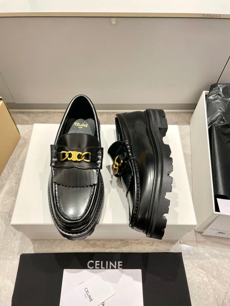 Elegant Cxlxne Leather Shoes 116159