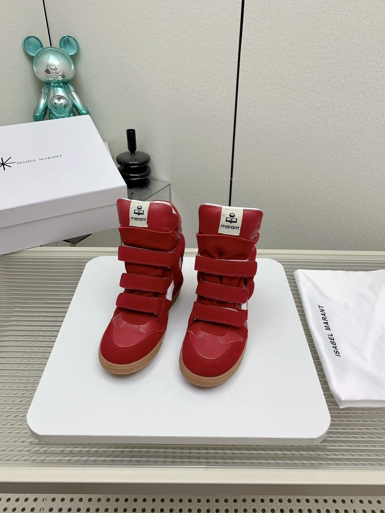 AllSeason Othxr Sneakers 212376