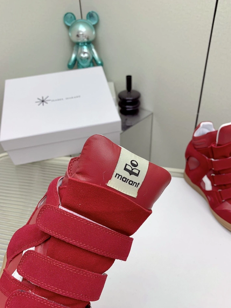 AllSeason Othxr Sneakers 212376