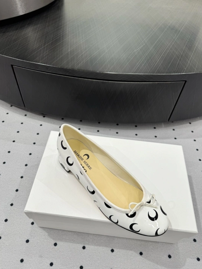 Bold Othxr flat shoes 212486
