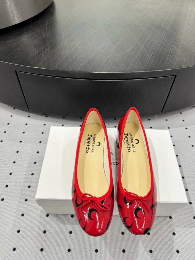 Flexible Othxr flat shoes 212473