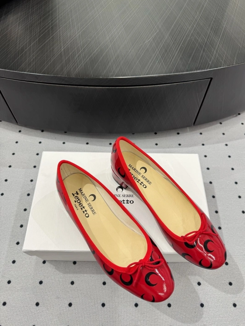 Flexible Othxr flat shoes 212473