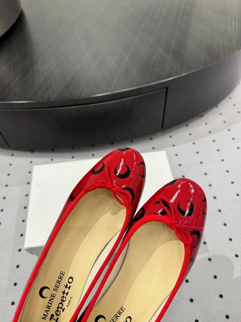 Flexible Othxr flat shoes 212473