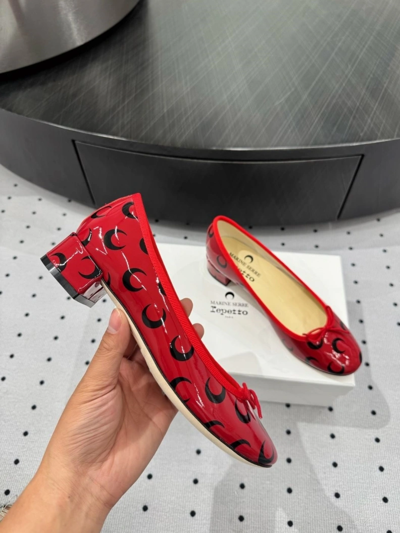 Flexible Othxr flat shoes 212473
