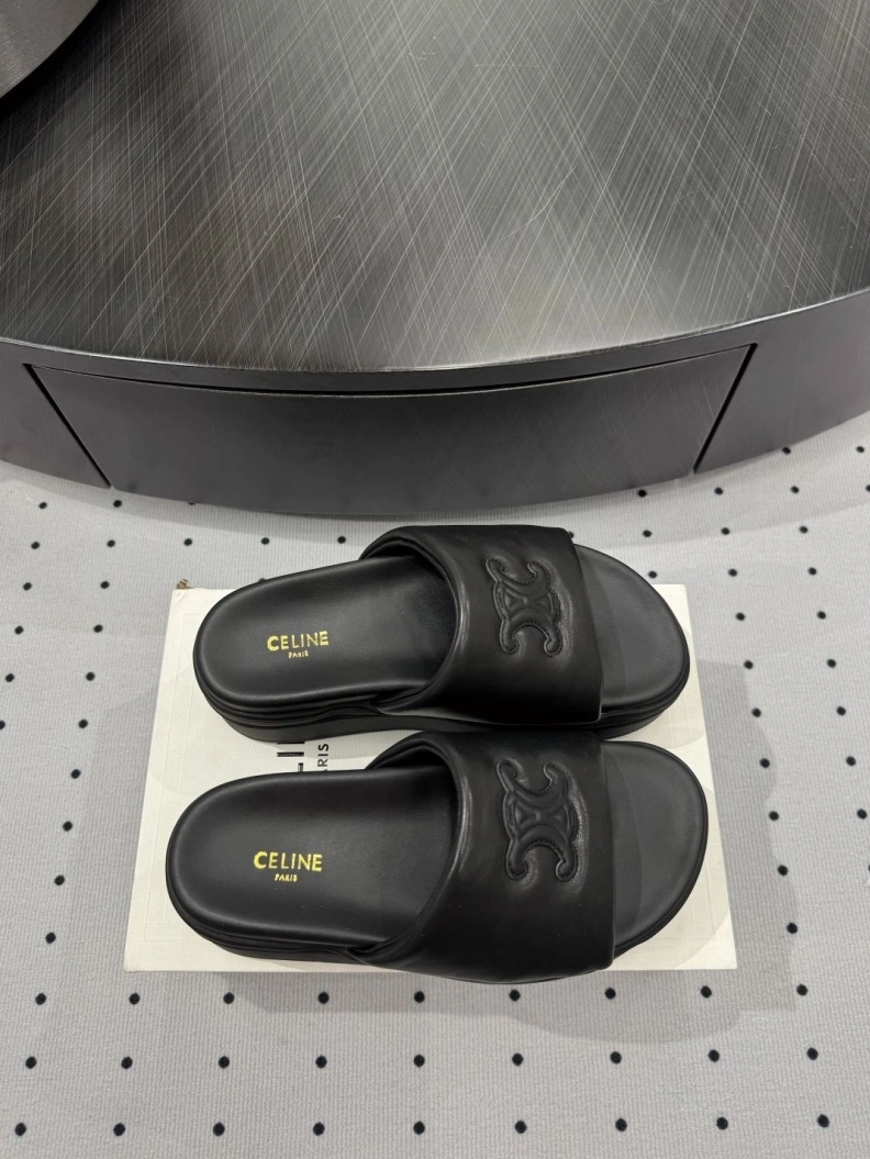 Stylish Cxlxne Slippers 116151