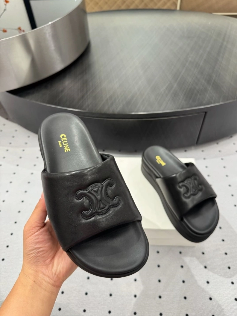 Stylish Cxlxne Slippers 116151