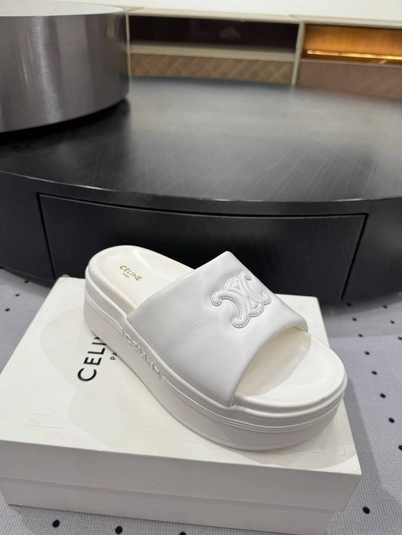 UrbanStyle Cxlxne Slippers 116149