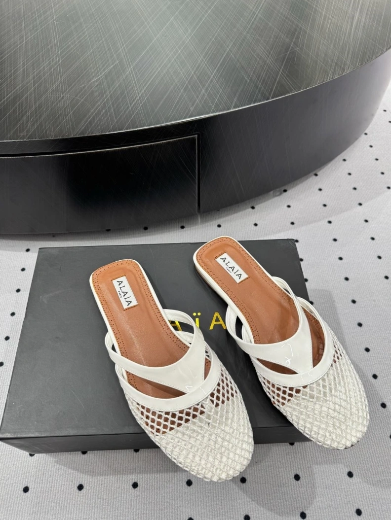 Othxr Slippers Trendy 212400
