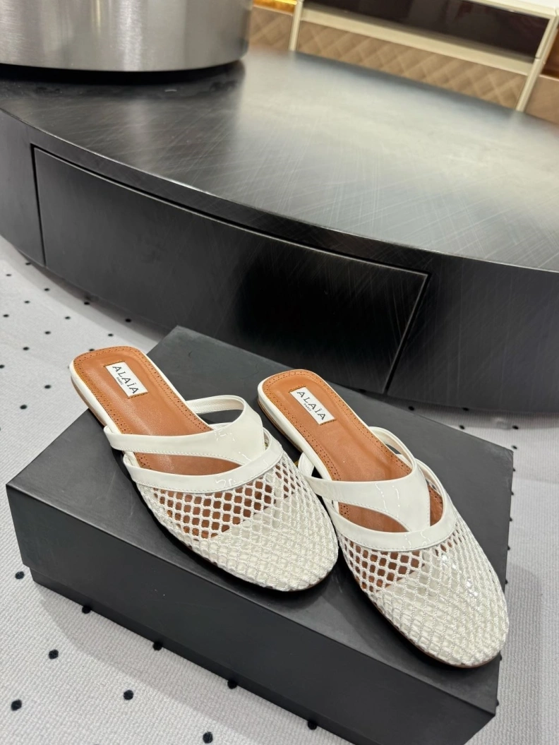 Othxr Slippers Trendy 212400