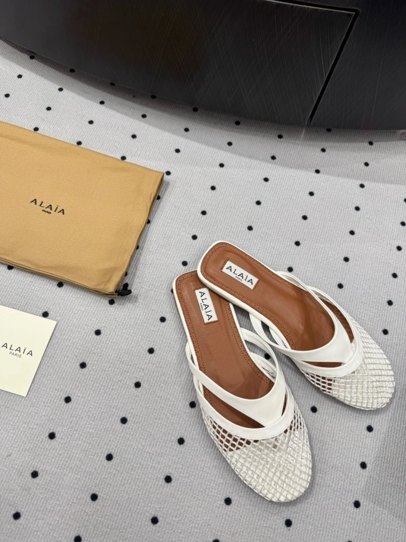 Othxr Slippers Trendy 212400
