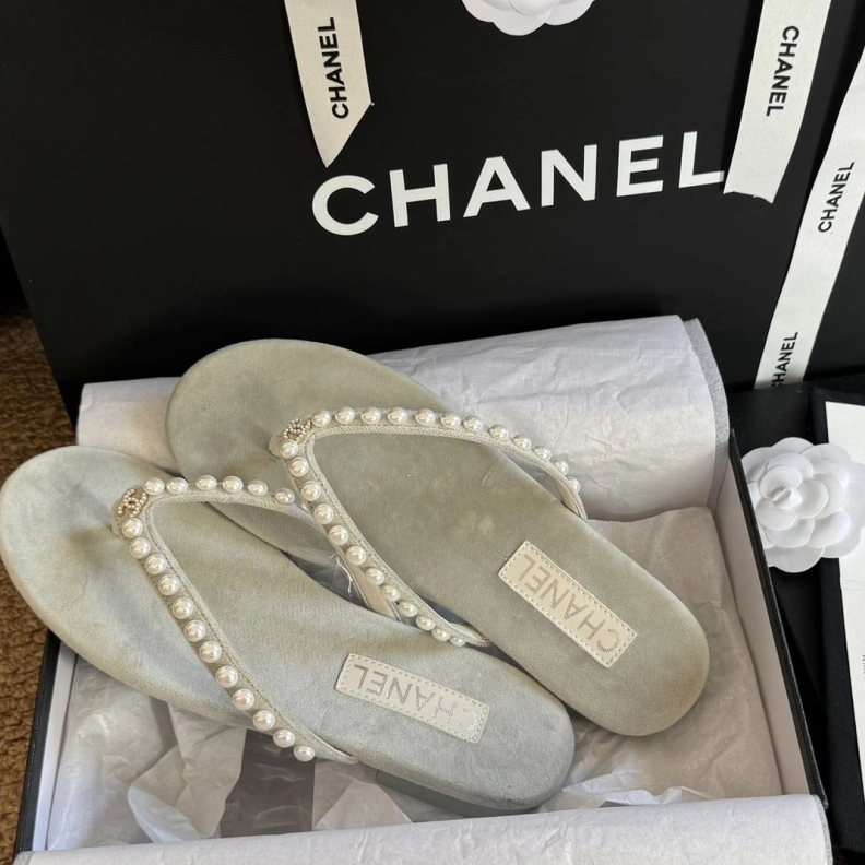 Chxnxl Slippers Bright 119837