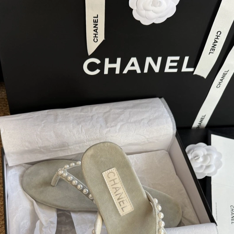 Chxnxl Slippers Bright 119837