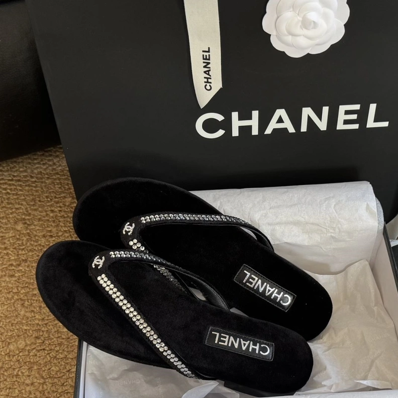 Chxnxl Slippers EyeCatching 119820