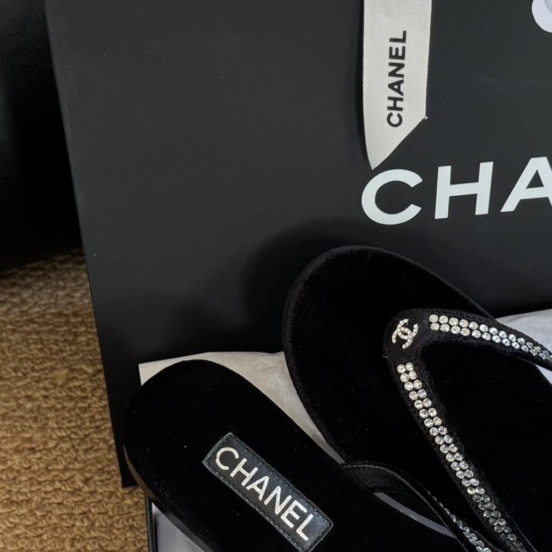 Chxnxl Slippers EyeCatching 119820