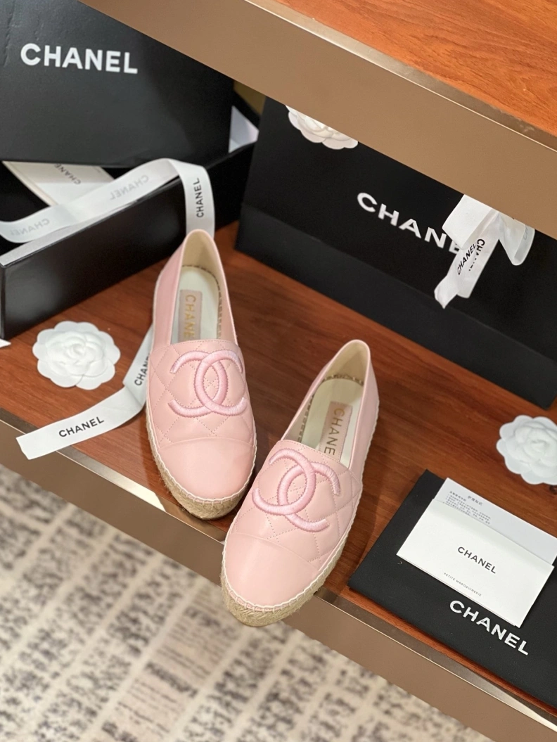Vibrant Chxnxl Flat Shoes 120928