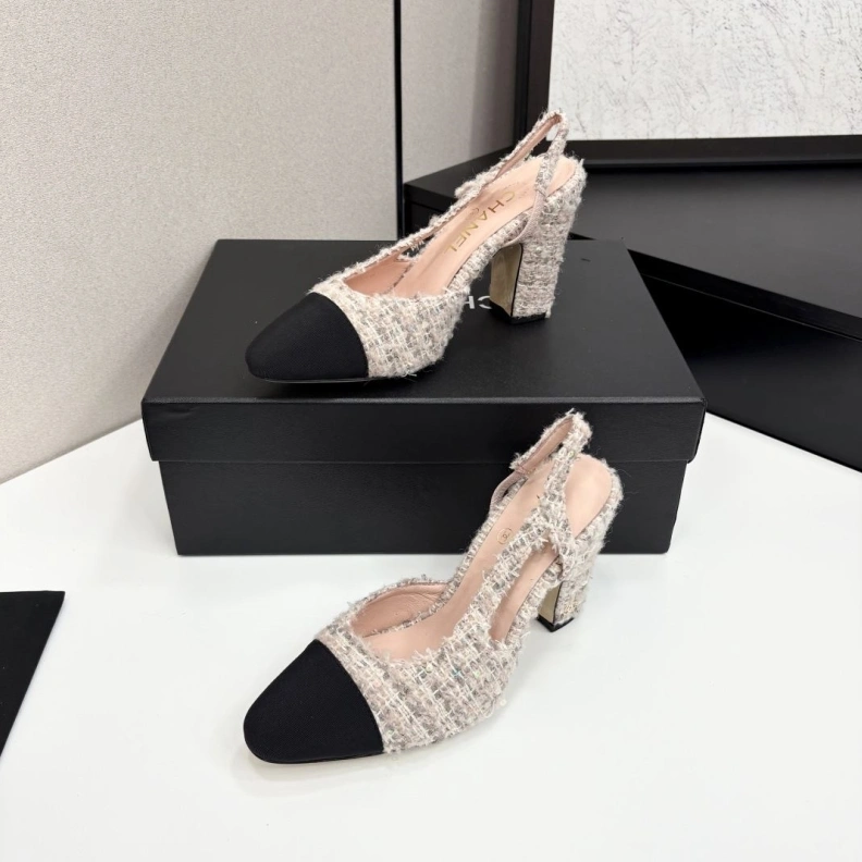 Chxnxl Sandals Bold 120396