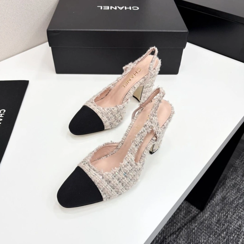 Chxnxl Sandals Bold 120396