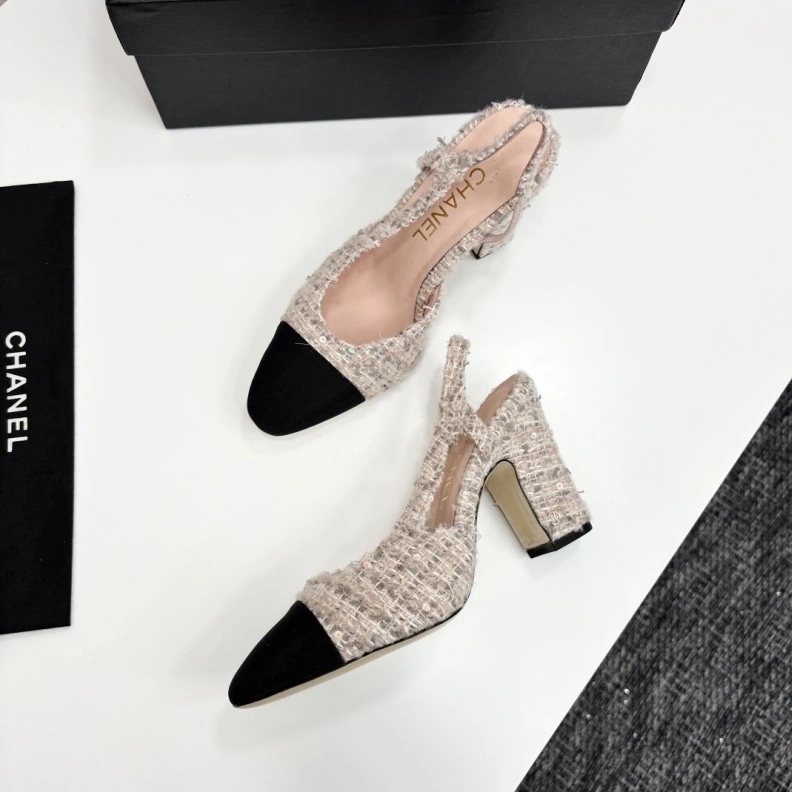 Chxnxl Sandals Bold 120396