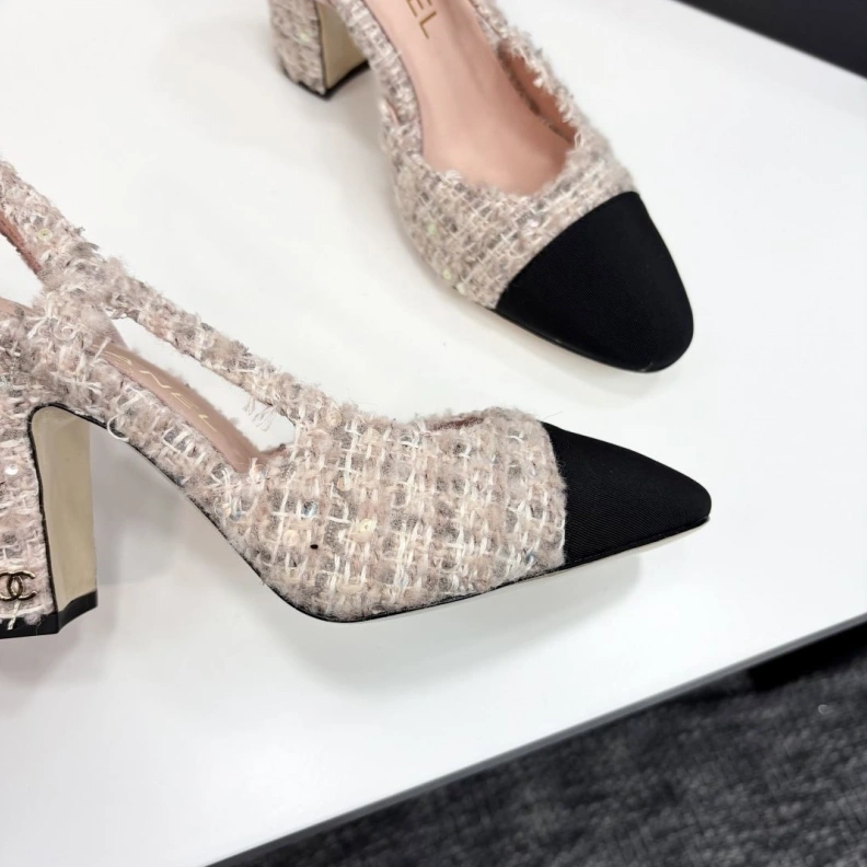 Chxnxl Sandals Bold 120396