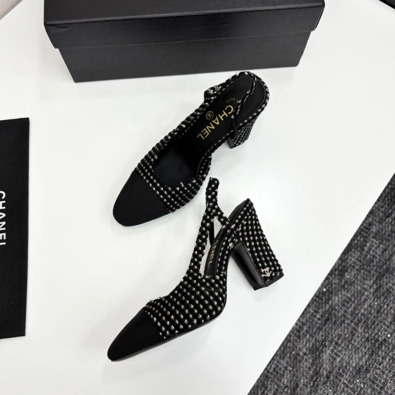UrbanStyle Chxnxl Sandals 120393