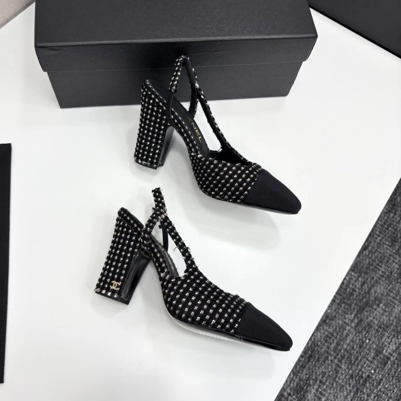 UrbanStyle Chxnxl Sandals 120393