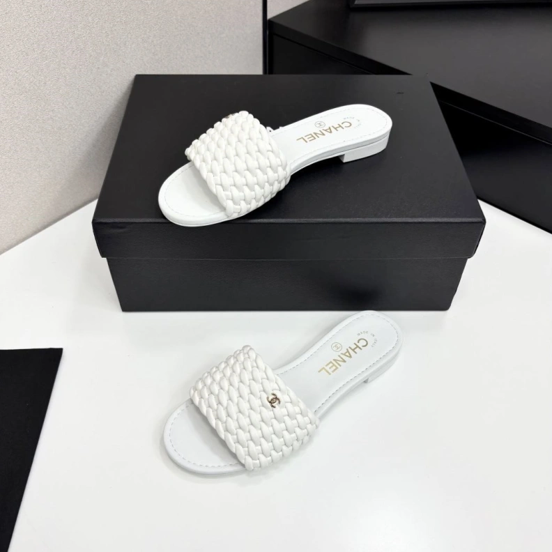 Chxnxl Sandals Resilient 120363