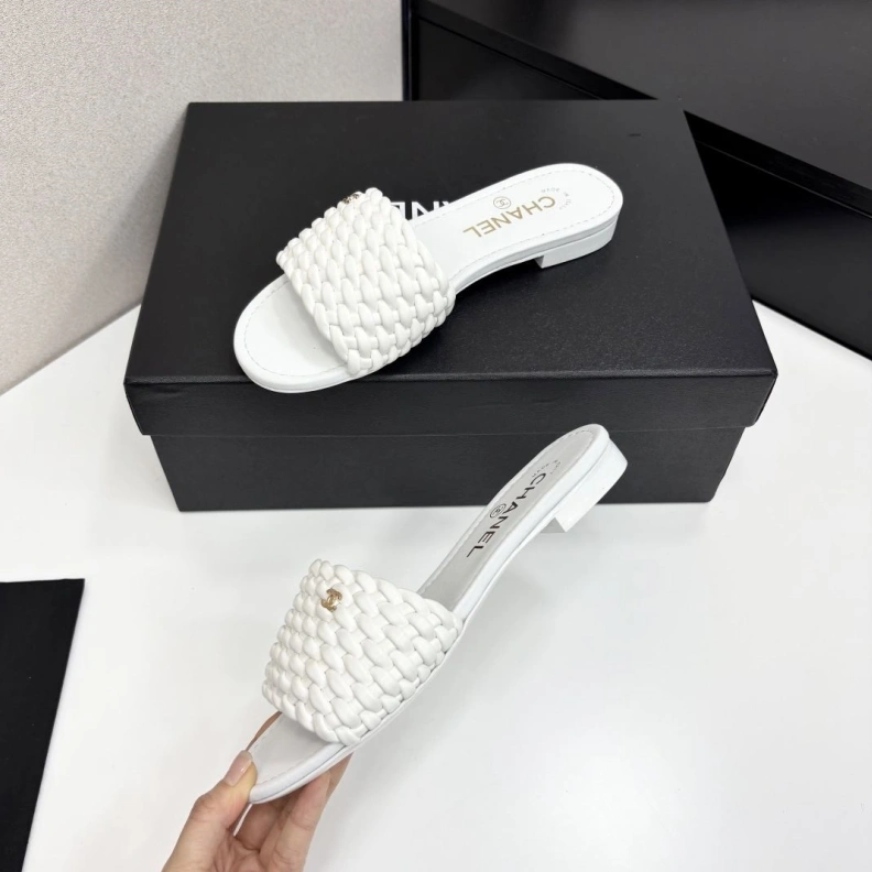 Chxnxl Sandals Resilient 120363