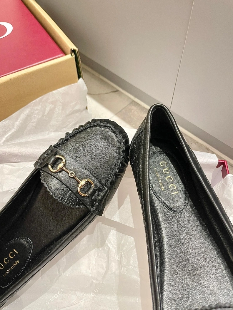 Comfortable Gxccx Flat Shoes 157659