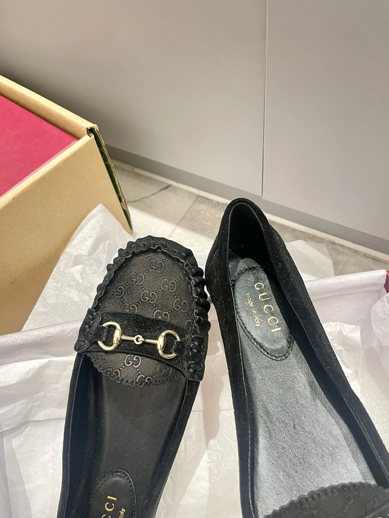 Gxccx Flat Shoes Resilient 157661