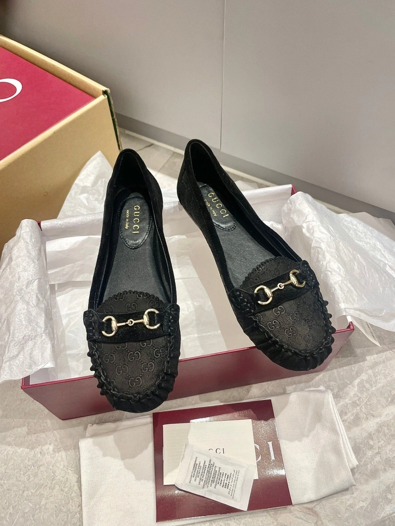 Gxccx Flat Shoes Resilient 157661