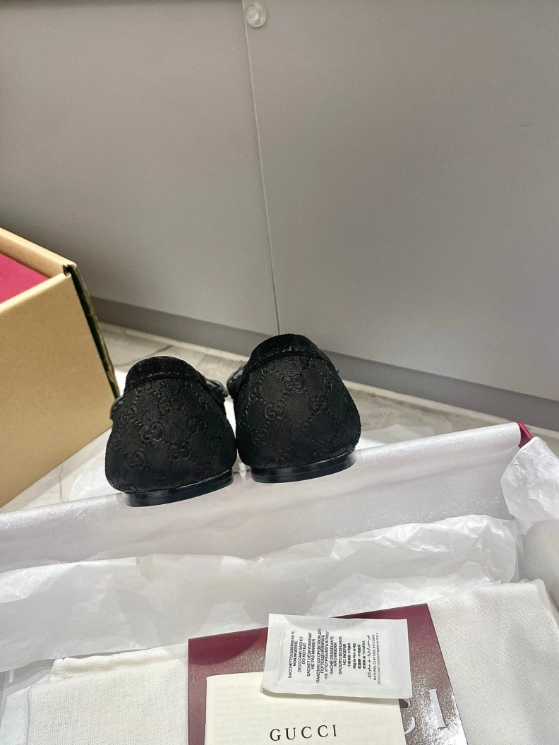 Gxccx Flat Shoes Resilient 157661