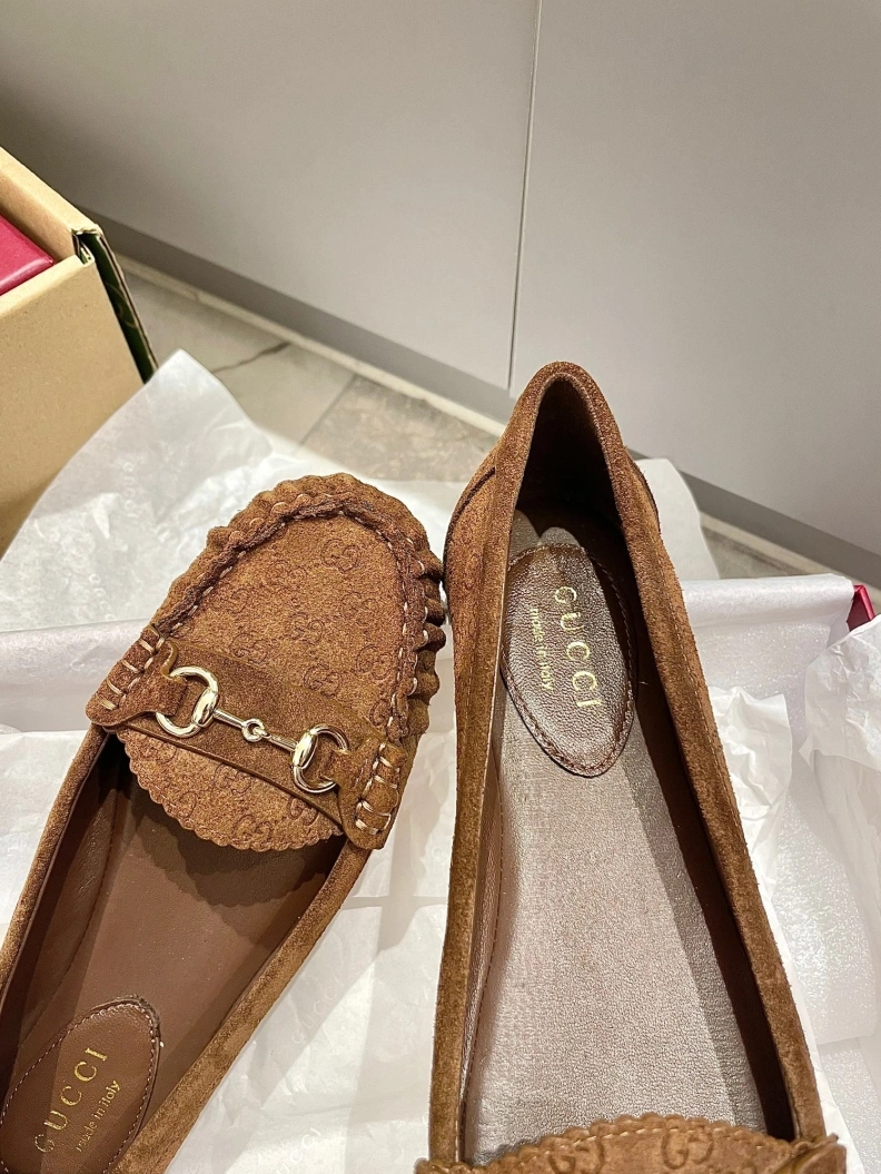 Elegant Gxccx Flat Shoes 157663