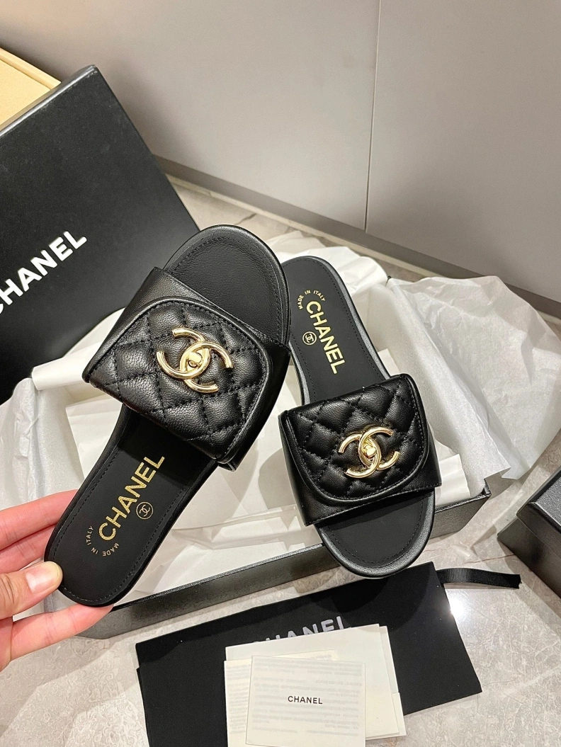 SportInspired Chxnxl Slippers 119829