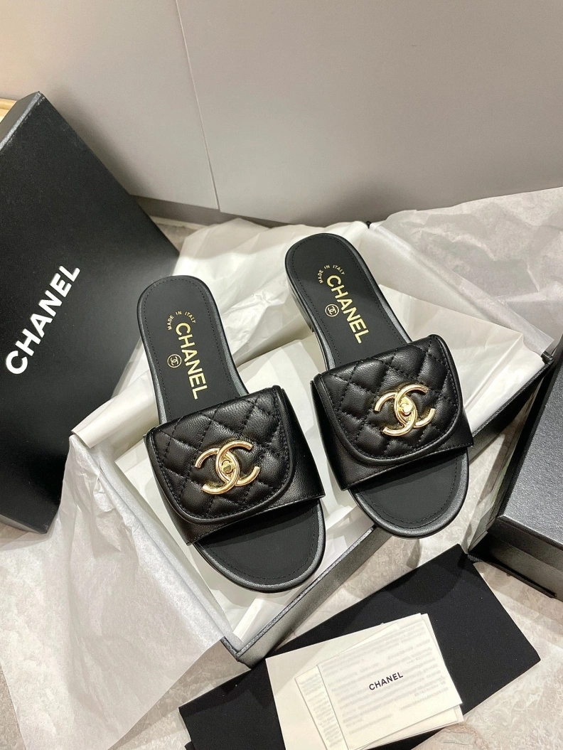 SportInspired Chxnxl Slippers 119829