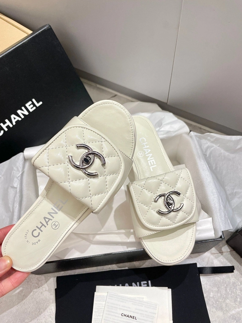Chxnxl Slippers GoAnywhere 119835