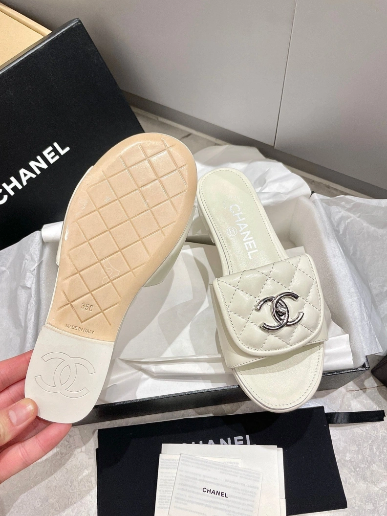 Chxnxl Slippers GoAnywhere 119835