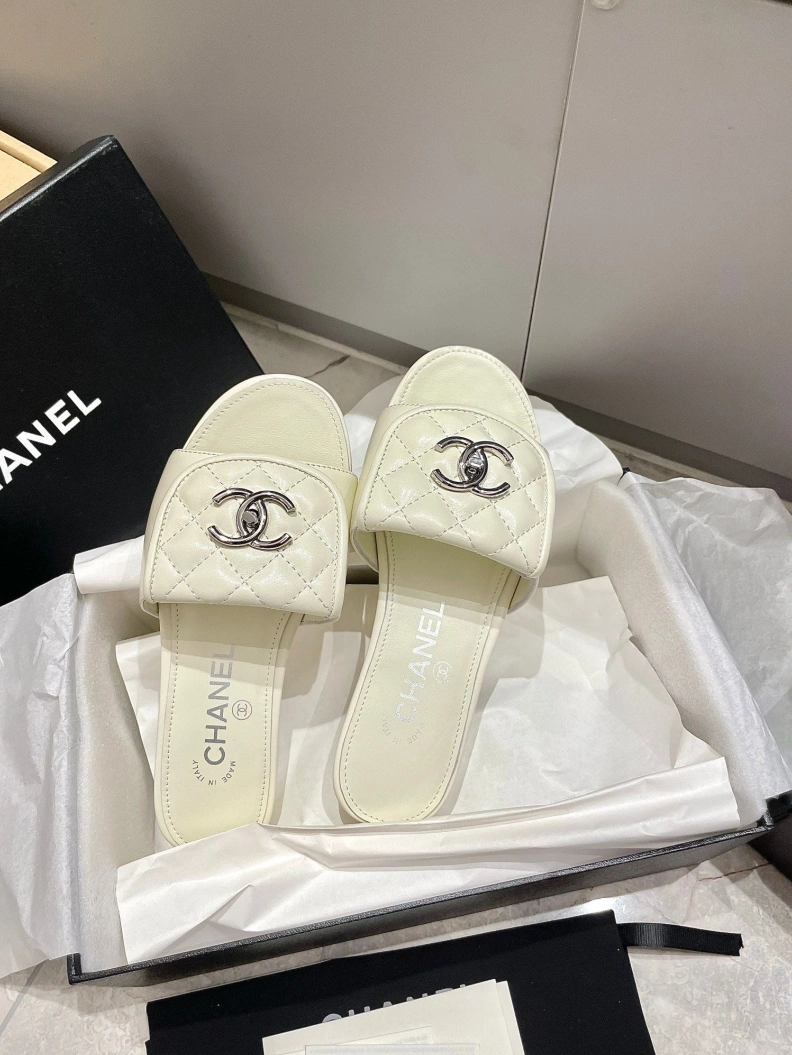 Chxnxl Slippers GoAnywhere 119835