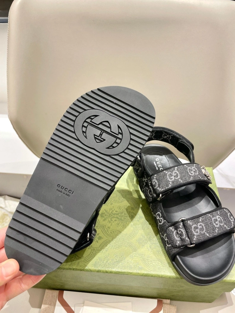 Gxccx Sandals Cozy 157491