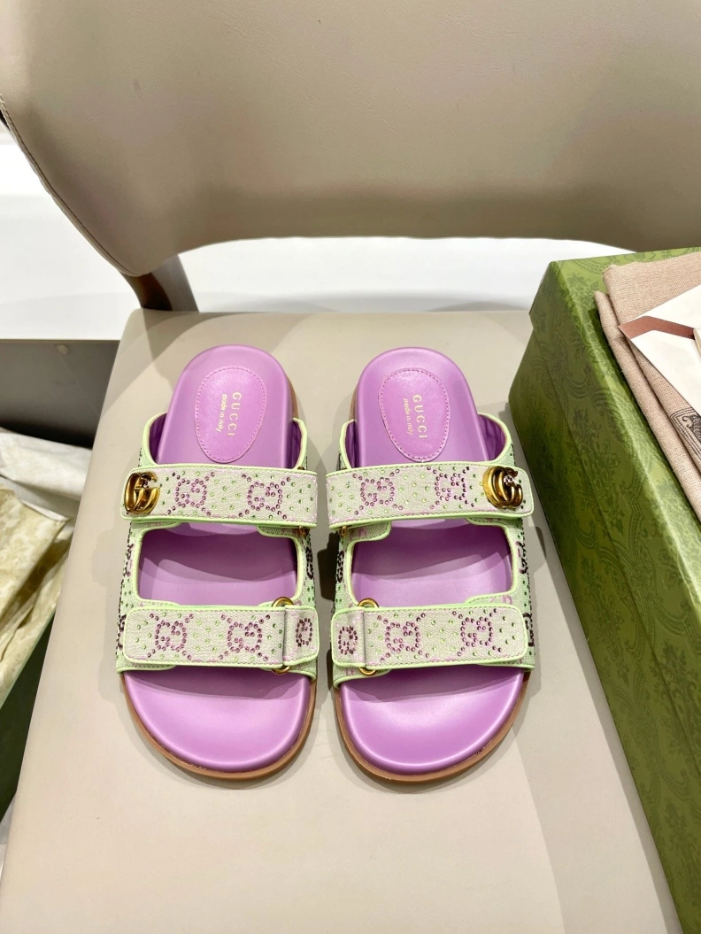 Elegant Gxccx Sandals 157496