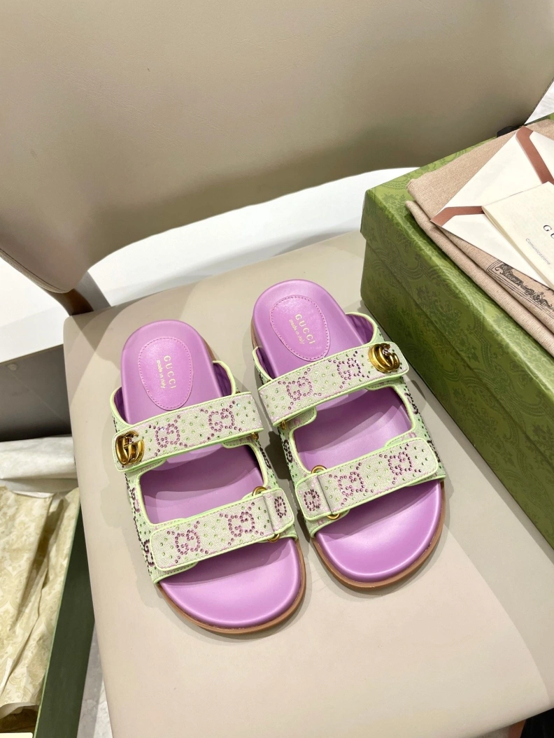 Elegant Gxccx Sandals 157496