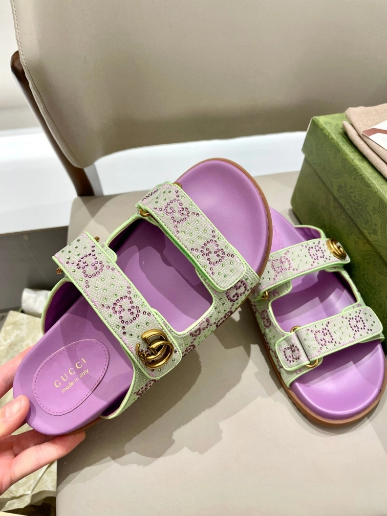 Elegant Gxccx Sandals 157496