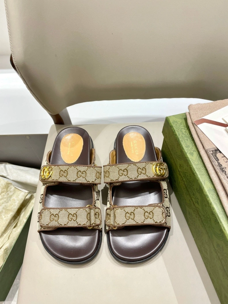 Gxccx Sandals Timeless 157494