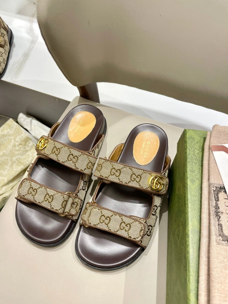 Gxccx Sandals Timeless 157494